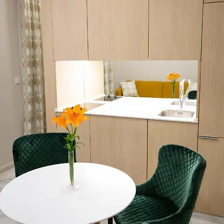 Plazuela Del Carbon 4*