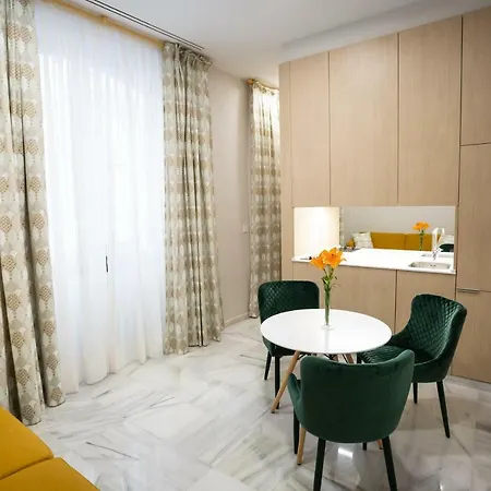 Aparthotel Plazuela Del Carbon Cadiz