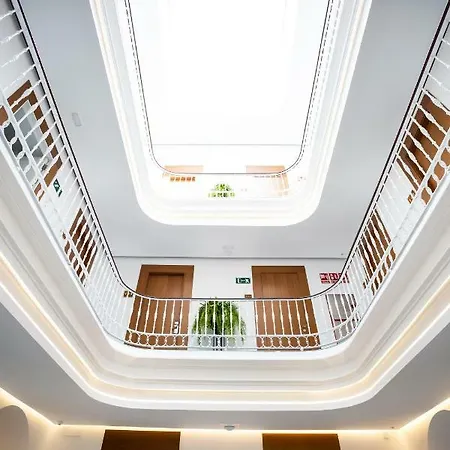 Plazuela Del Carbon 4*