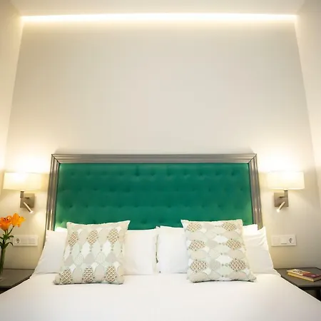 Aparthotel Plazuela Del Carbon Cadiz