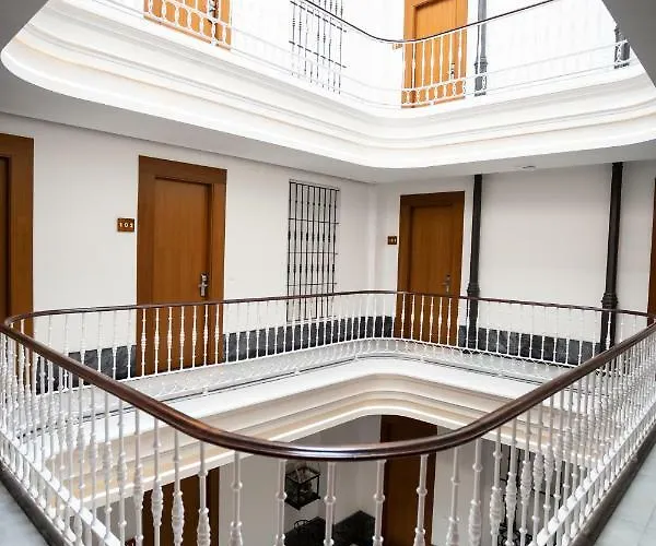 Апарт-отель Plazuela Del Carbon 4*