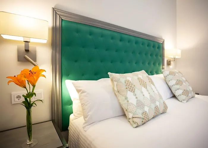 Plazuela Del Carbon Кадис