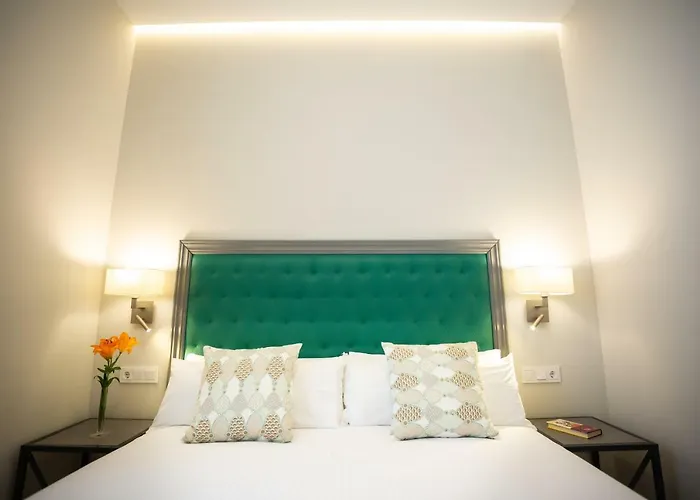 Апарт-отель Plazuela Del Carbon Кадис