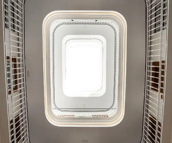 Plazuela Del Carbon 4*