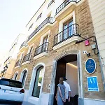 Aparthotel Plazuela Del Carbon Cadiz